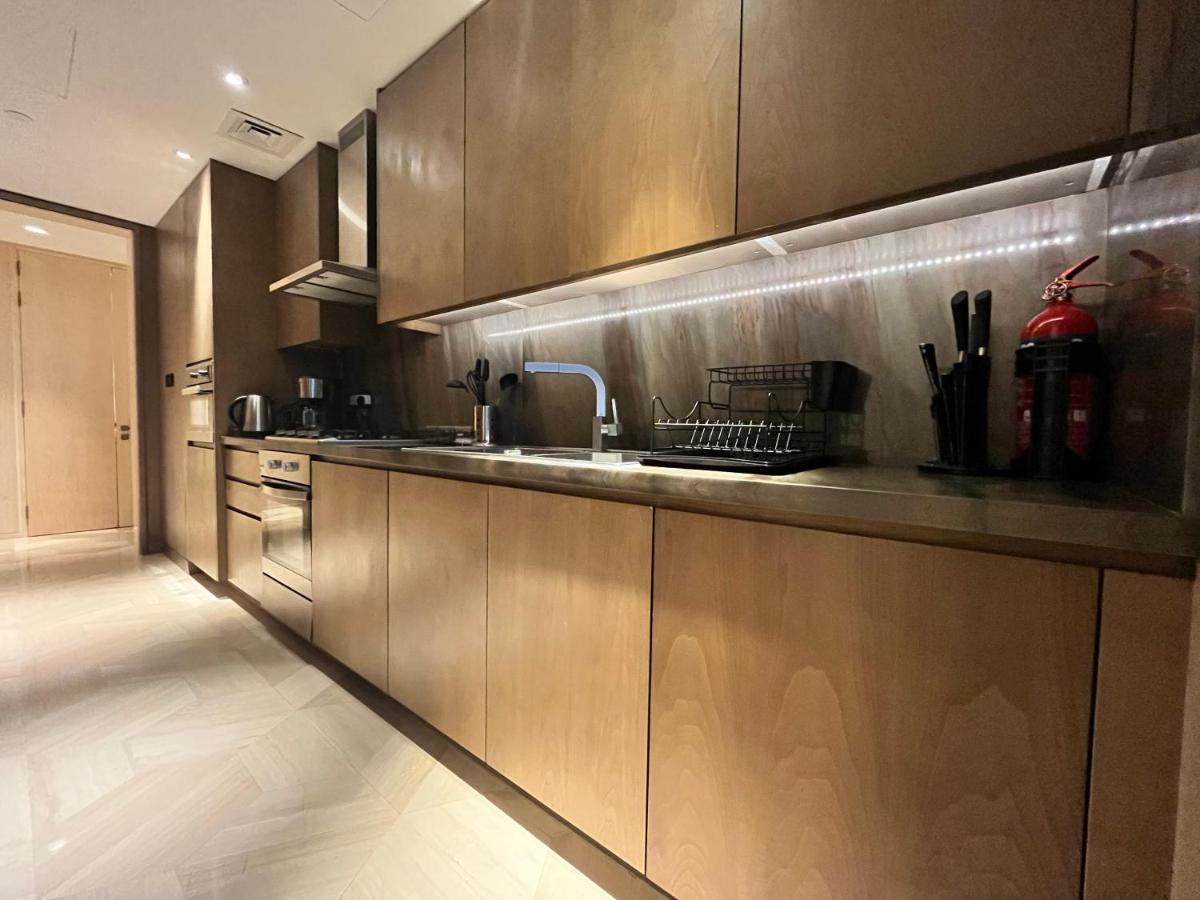Five Palm Jumeirah - 2 Bedrooms & Maid Room In A Splendid Resort - Modernlux Dubai Bagian luar foto
