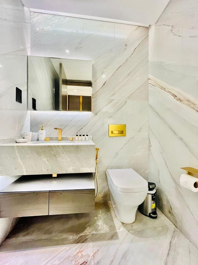 Five Palm Jumeirah - 2 Bedrooms & Maid Room In A Splendid Resort - Modernlux Dubai Bagian luar foto